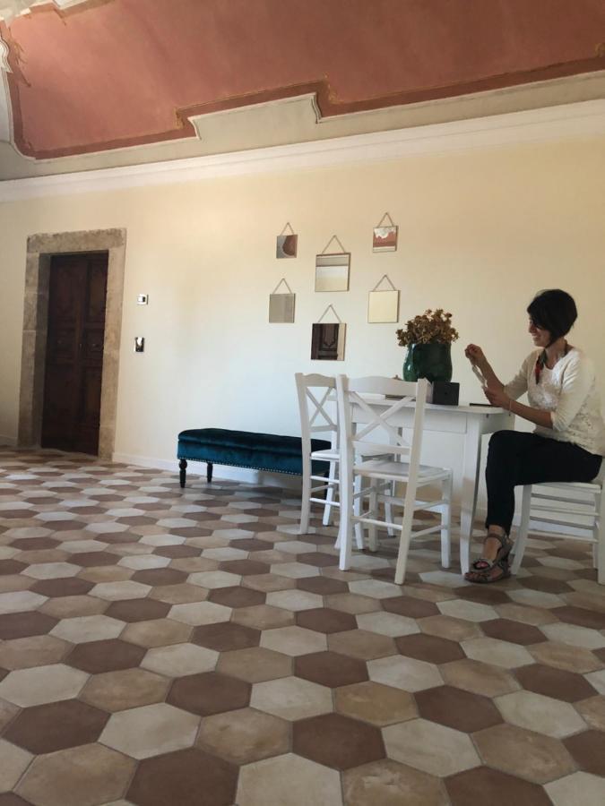 Dimora Dell'Arte Hotel Navelli Buitenkant foto