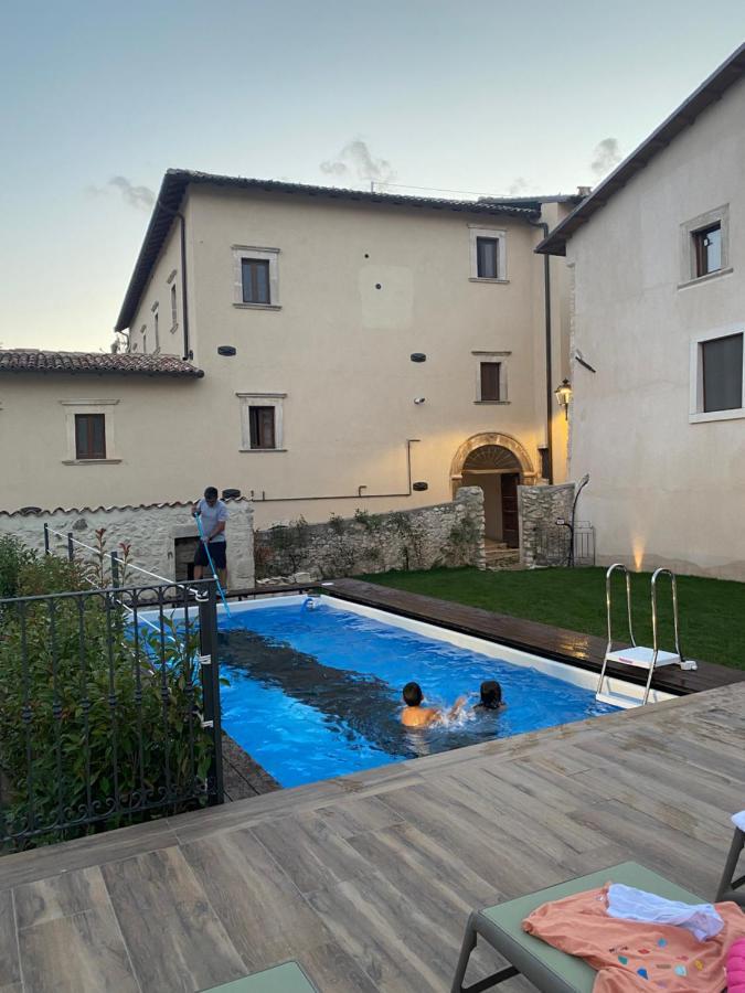 Dimora Dell'Arte Hotel Navelli Buitenkant foto