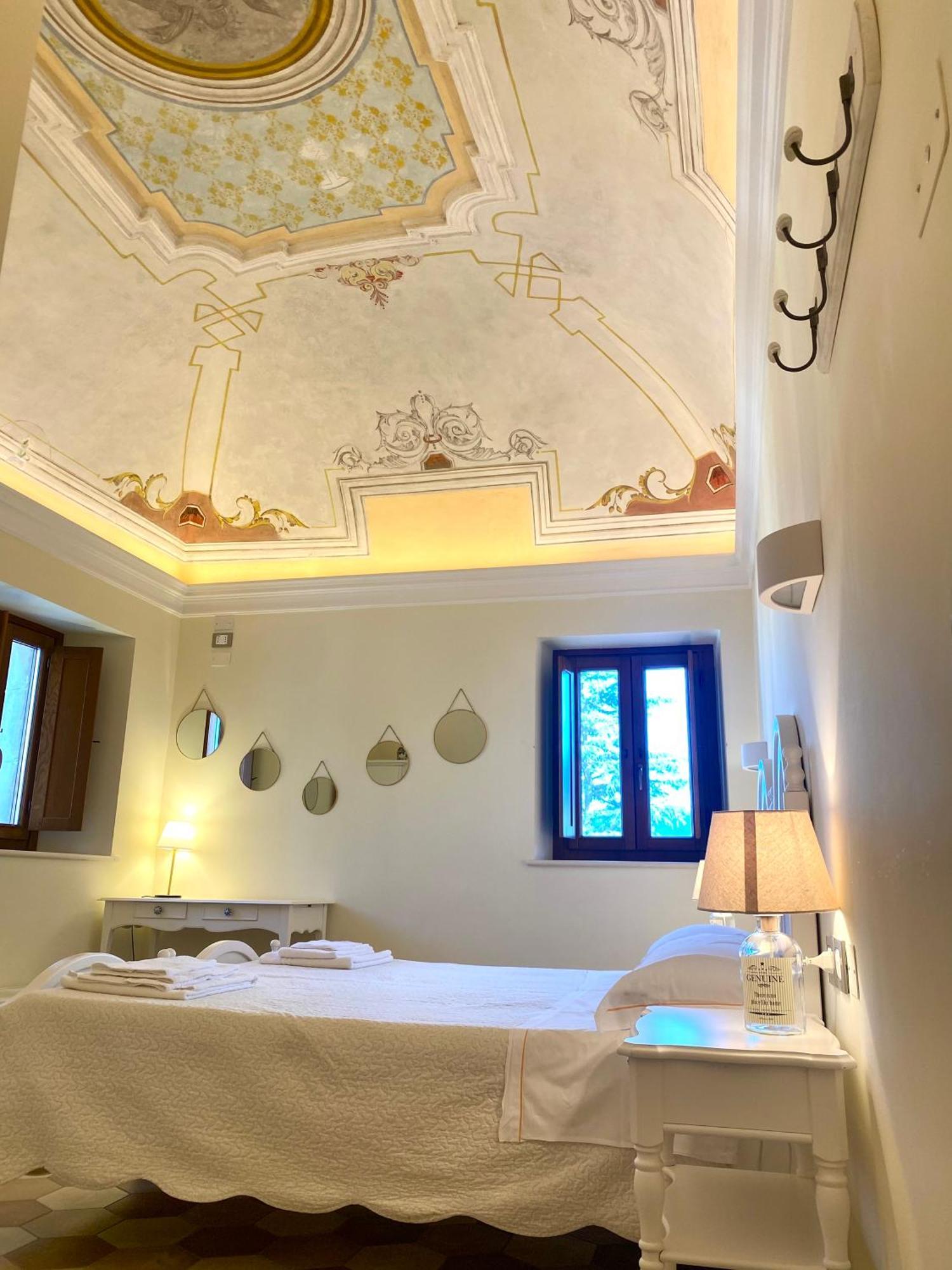 Dimora Dell'Arte Hotel Navelli Buitenkant foto