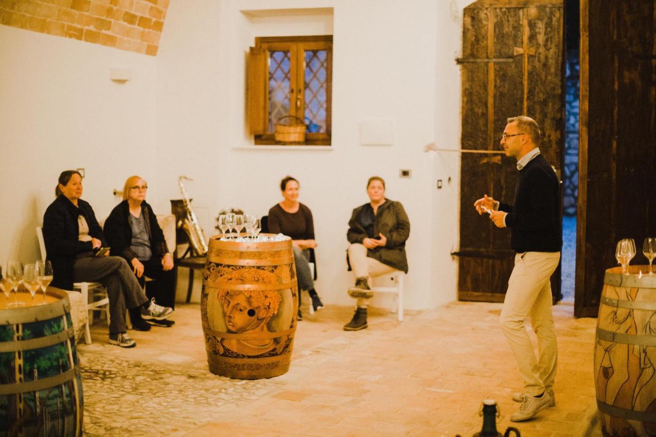 Dimora Dell'Arte Hotel Navelli Buitenkant foto